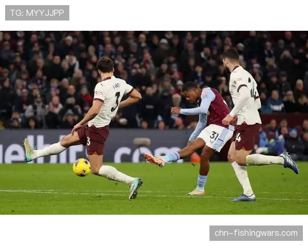 阿斯顿维拉3-1托特纳姆热刺,沃特金斯传射,维拉巩固前四